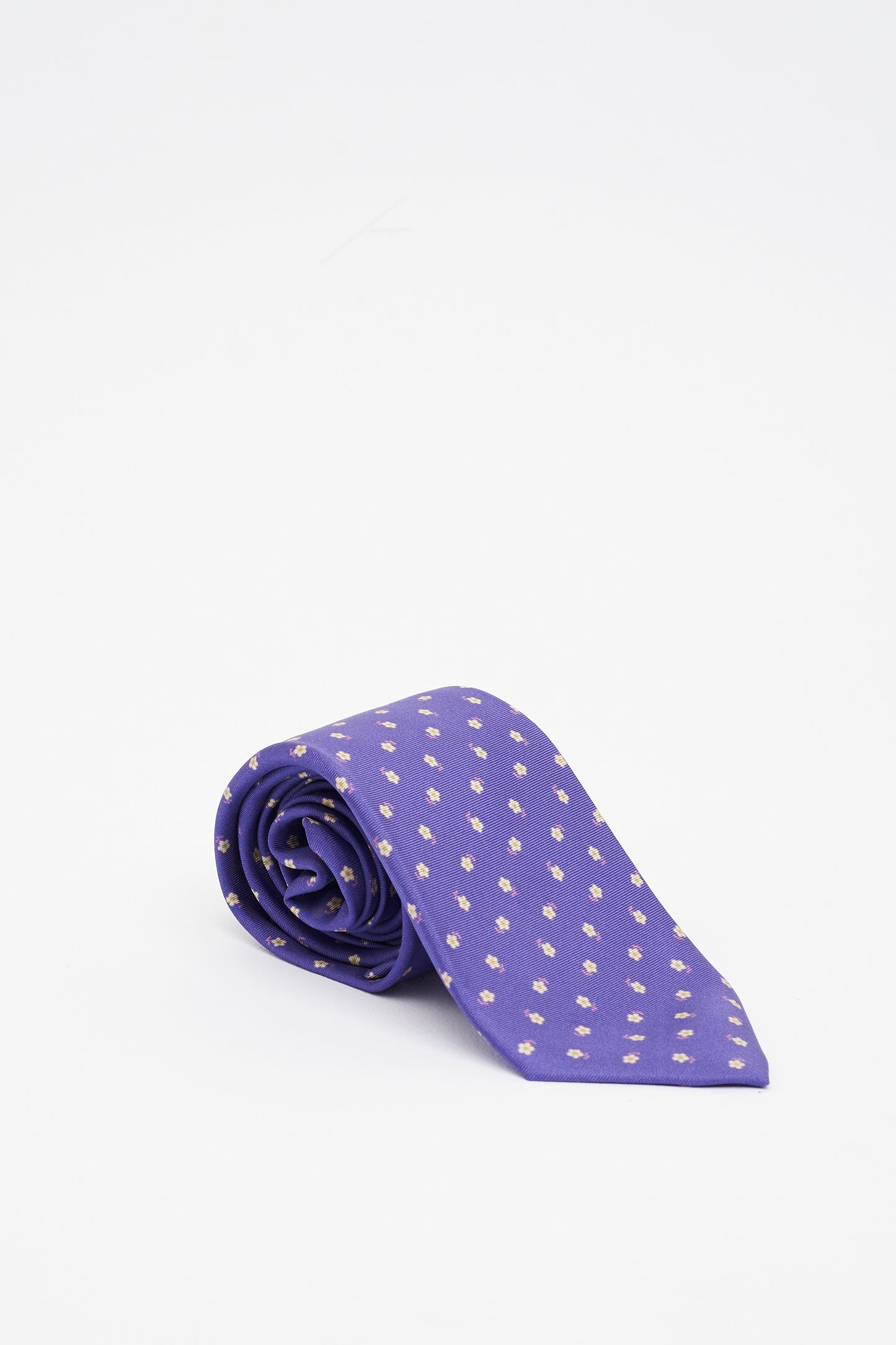 Cravatta in Seta Viola con Motivo a Fiori