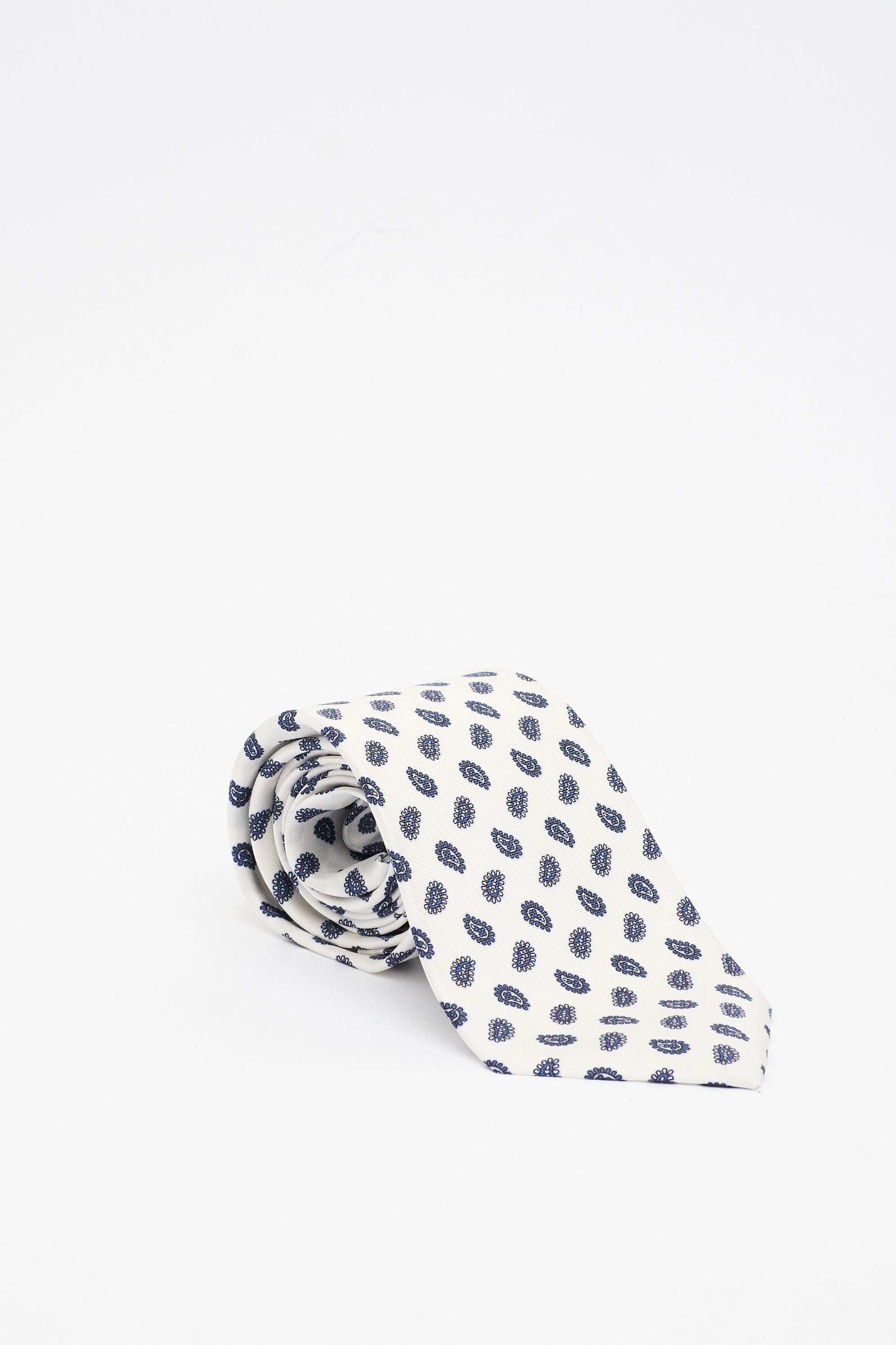 Cravatta in Seta Bianca con Motivo Paisley