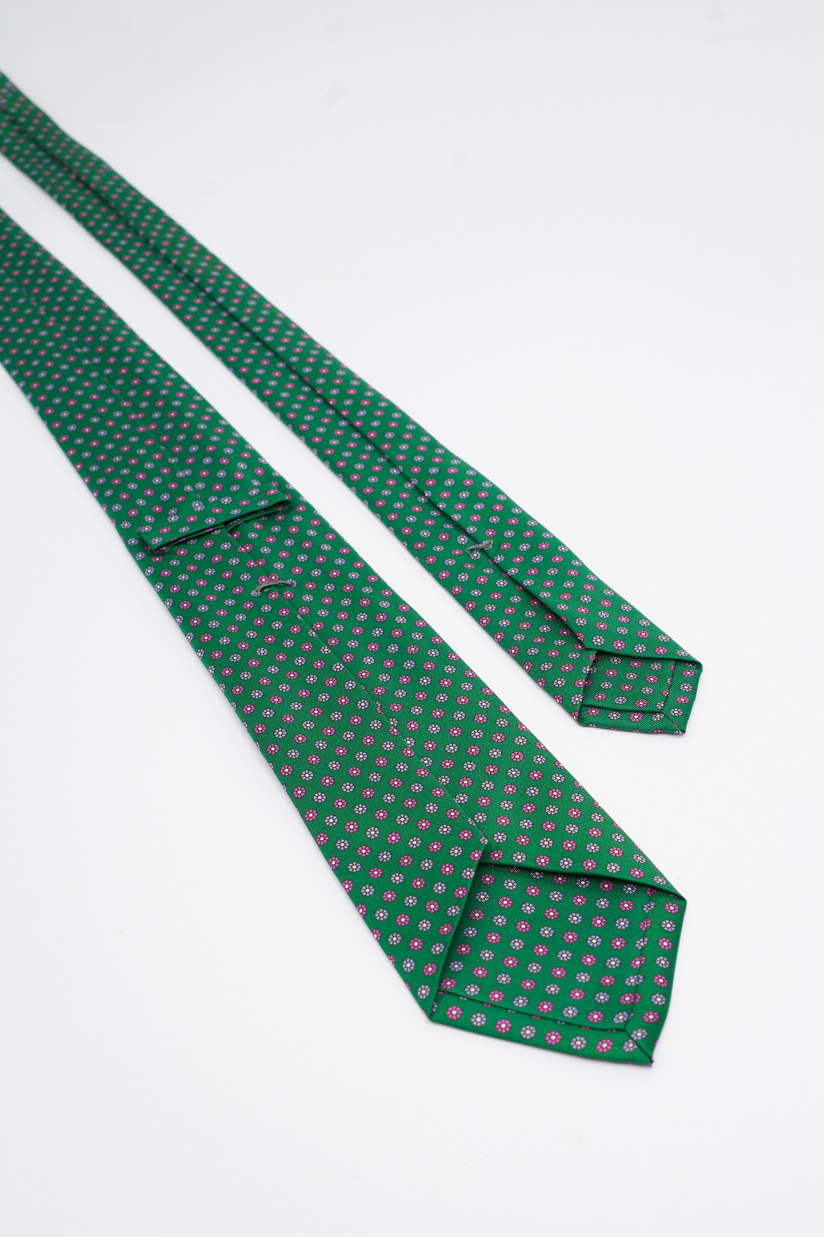 Cravatta in Seta Verde con Motivo a Fiori