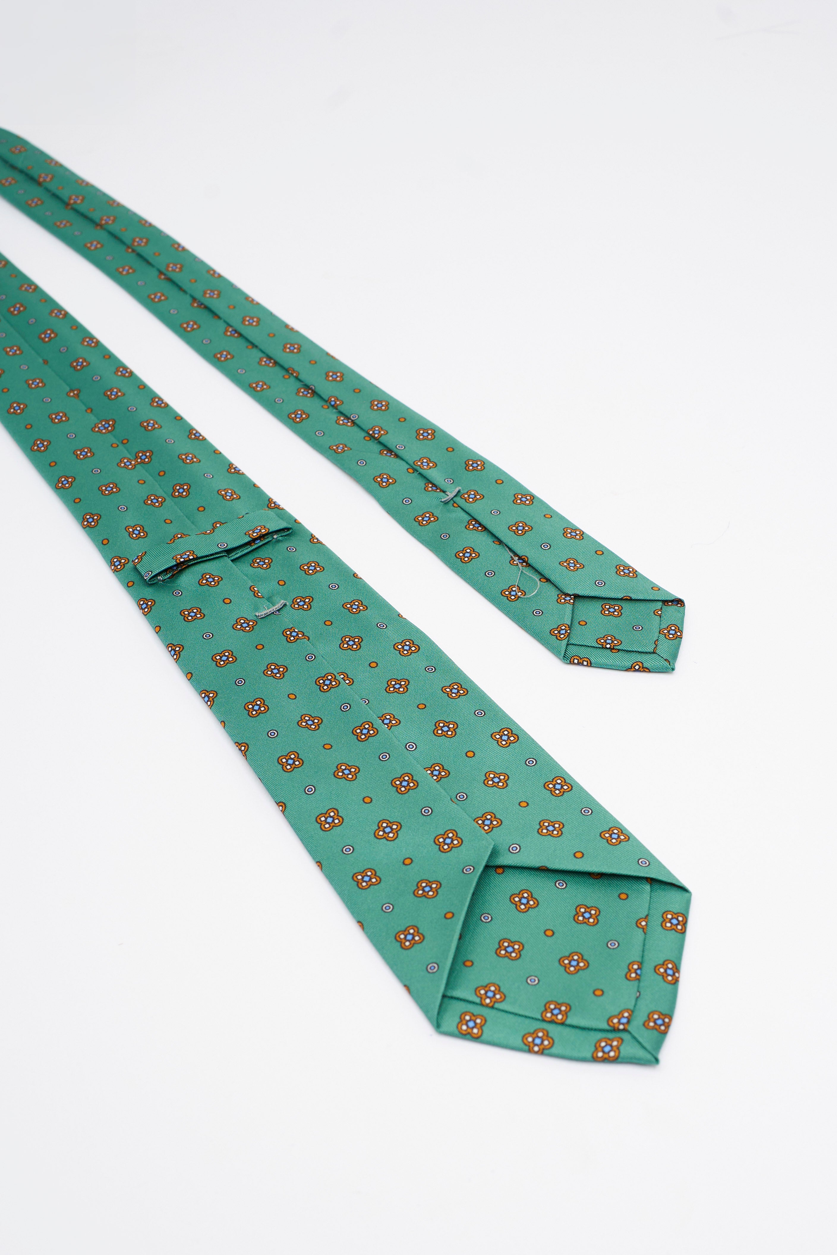 Cravatta in Seta Verde Menta con Motivo a fiori Geometrici