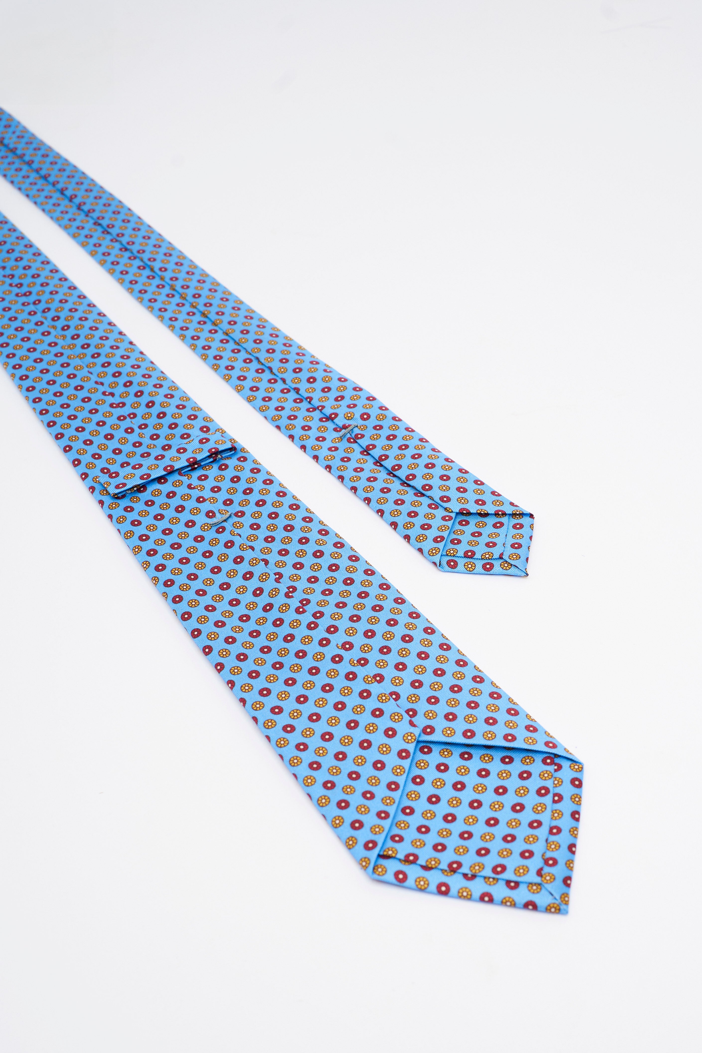 Cravatta in Seta Azzurra con Motivo