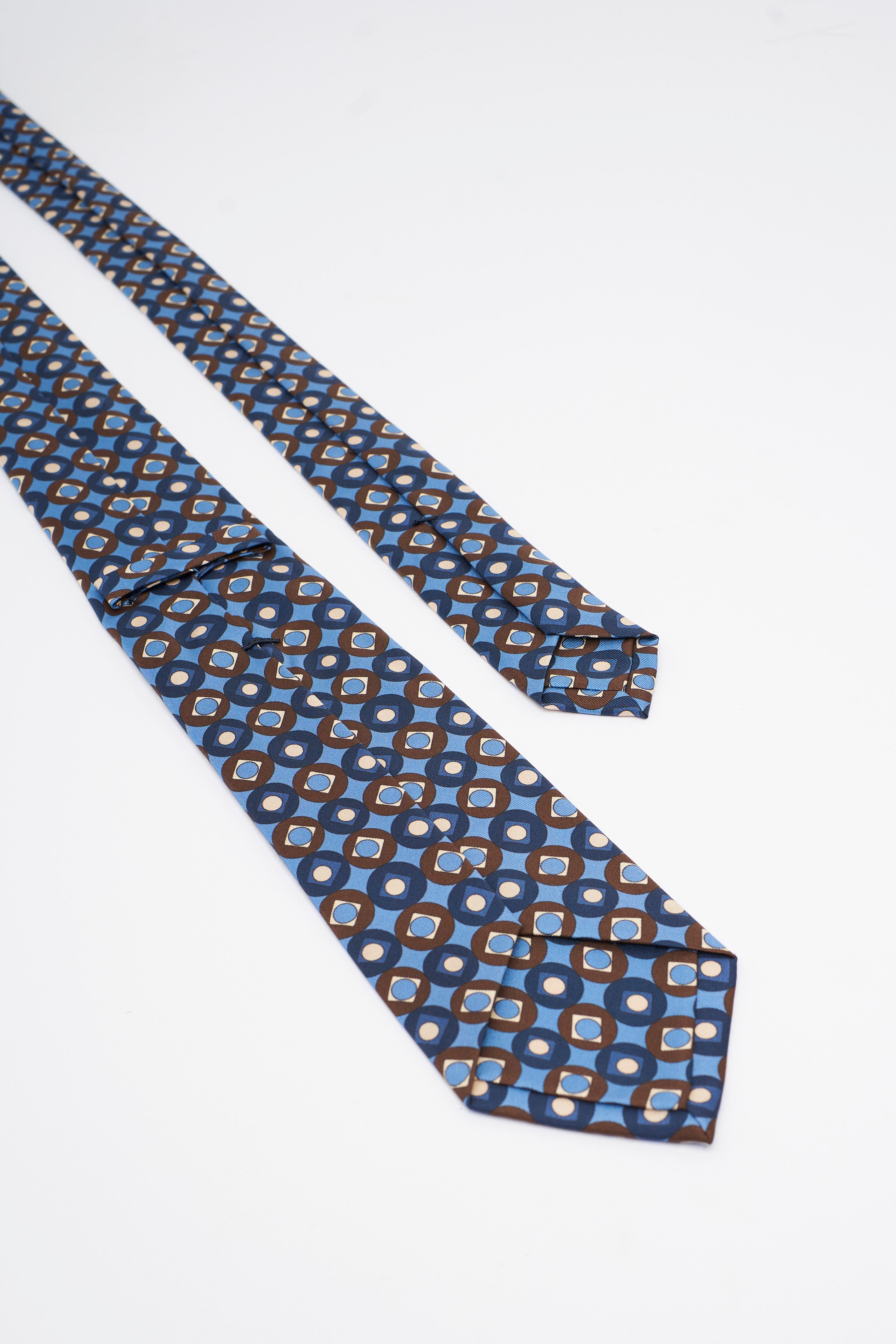 Cravatta in Seta con Motivo sui Toni del Blu