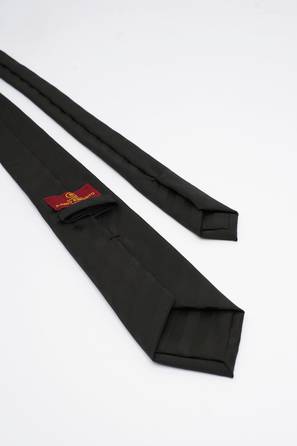 Cravatta in Seta Nera con Motivo
