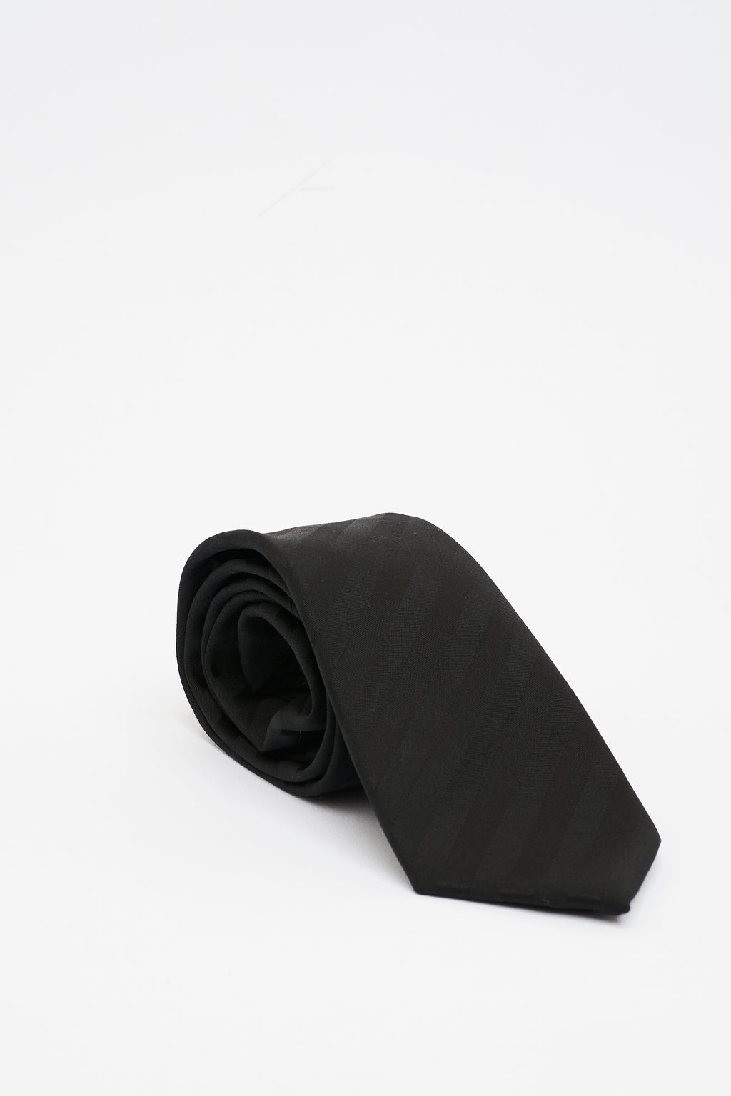 Cravatta in Seta Nera con Motivo