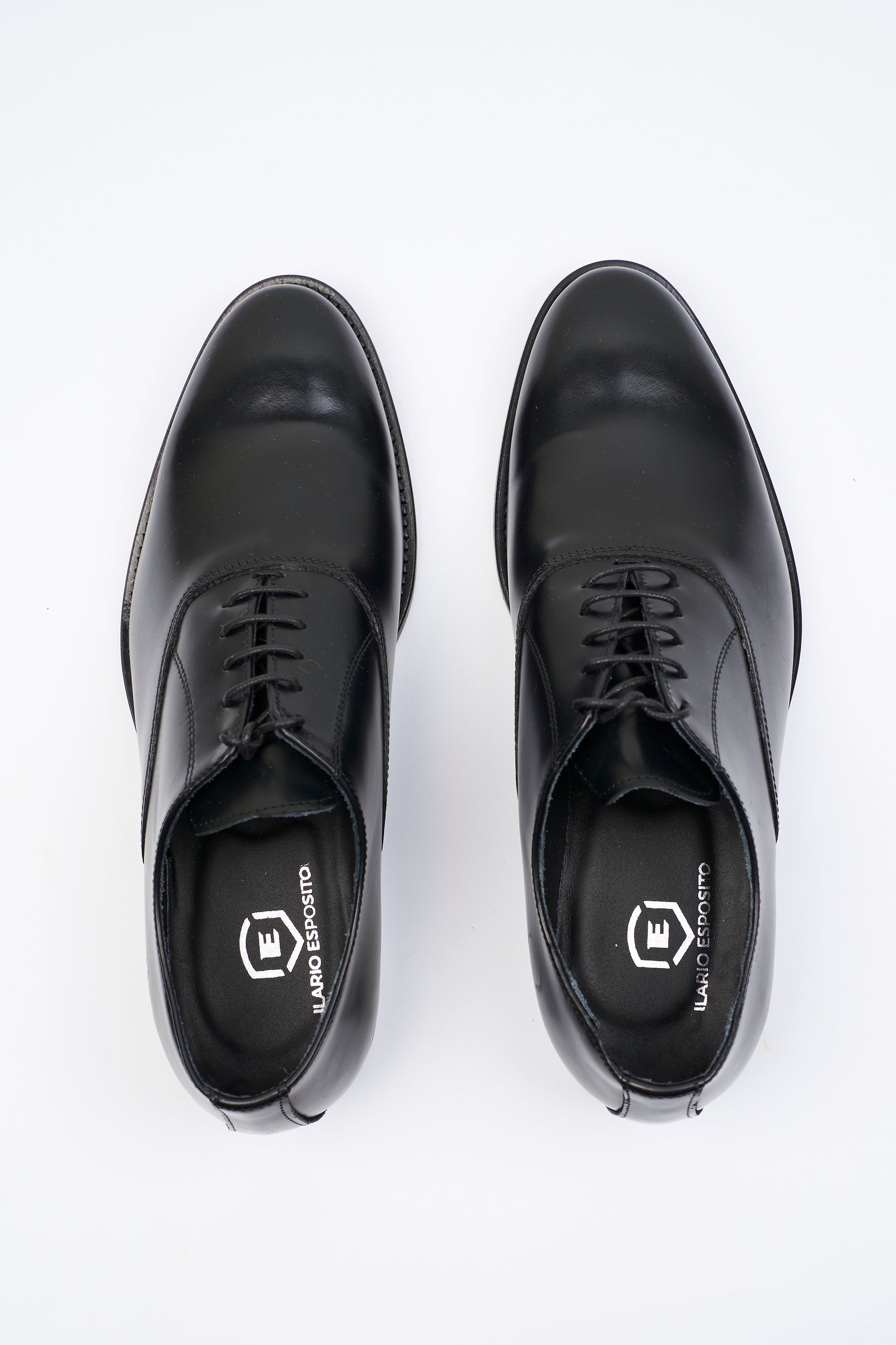 Derby Stringata in Pelle Nera