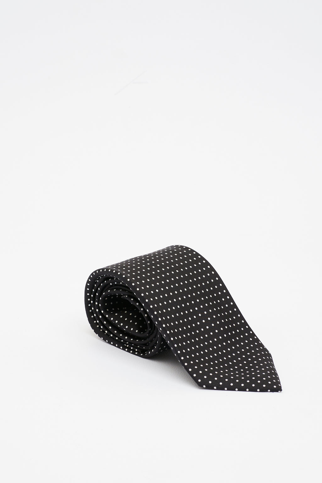 Cravatta in Seta Nera a Pois Bianche
